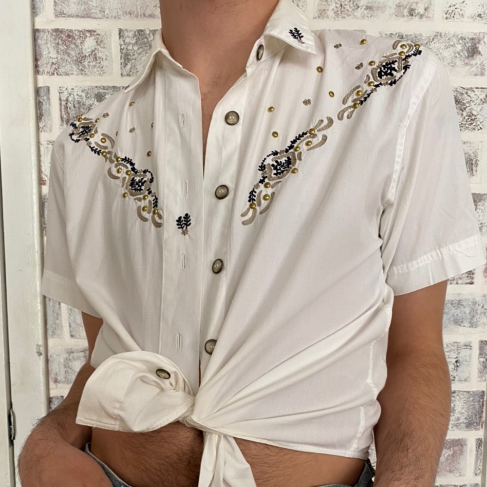 Vintage petite sophisticated short sleeve shirt